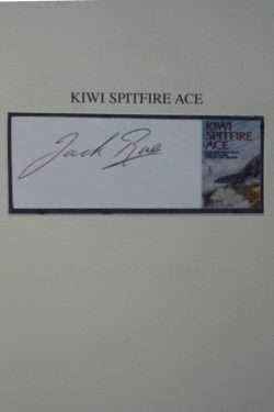 KIWI SPITFIRE ACE KIWI SPITFIRE ACE